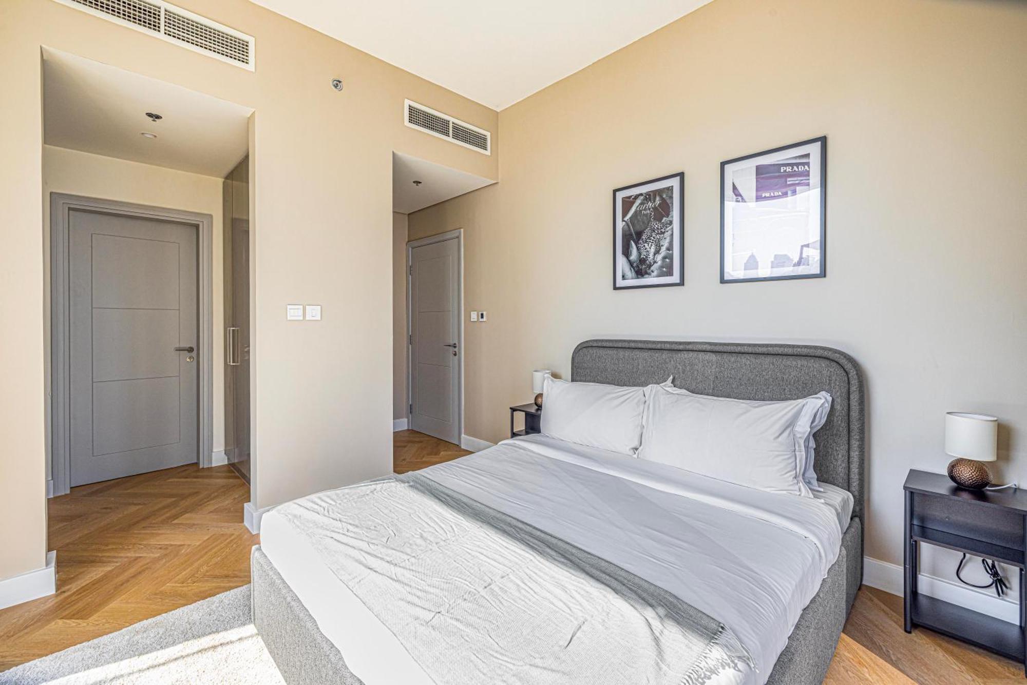 Daniels Luxury 3br With Opera Views Appartement *